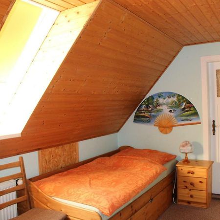 Ferienwohnung "An Der St. Ludmila" Crostwitz المظهر الخارجي الصورة