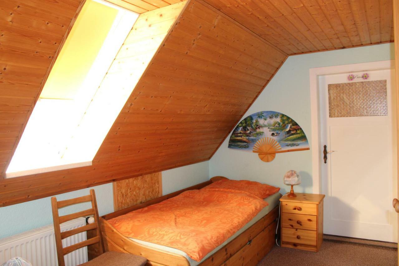 Ferienwohnung "An Der St. Ludmila" Crostwitz المظهر الخارجي الصورة
