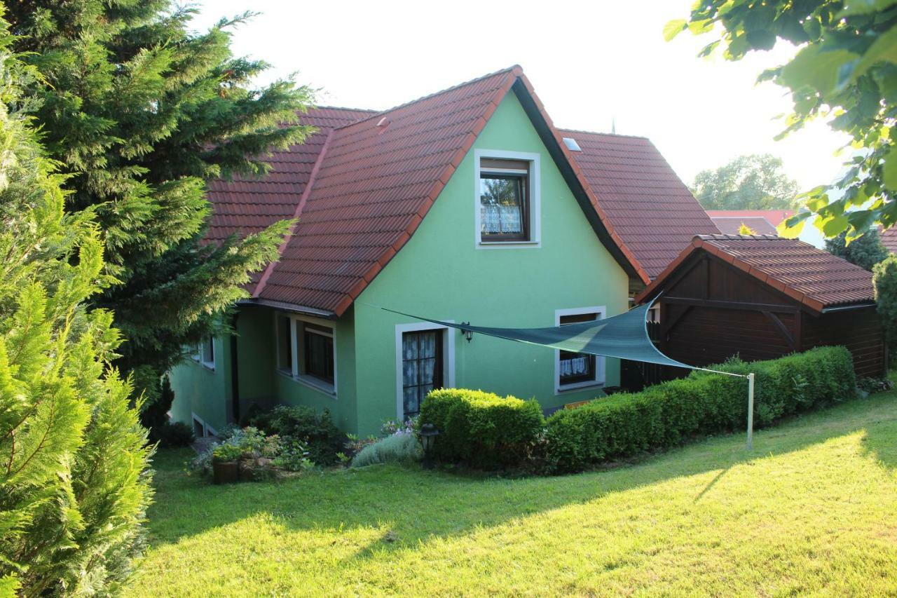 Ferienwohnung "An Der St. Ludmila" Crostwitz المظهر الخارجي الصورة
