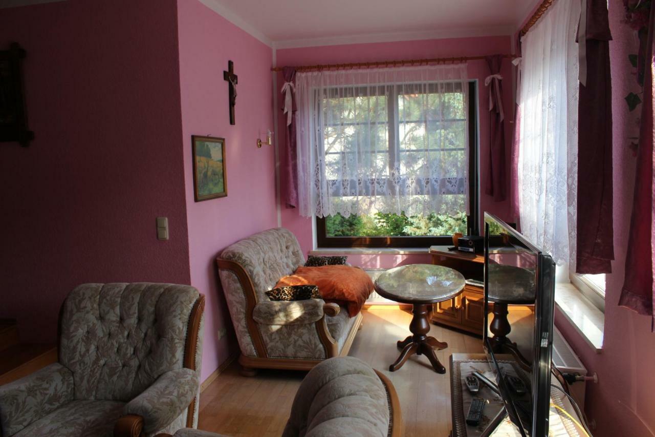 Ferienwohnung "An Der St. Ludmila" Crostwitz المظهر الخارجي الصورة